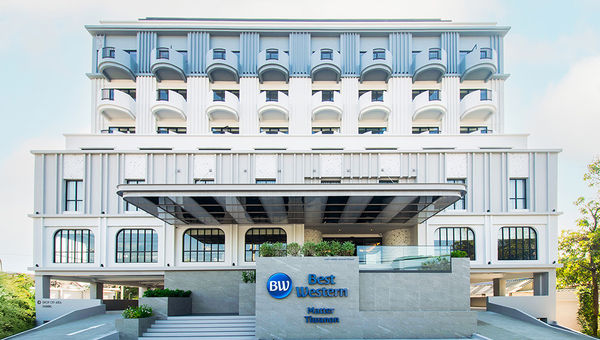 The Best Western Matter Tiwanon is a modern and comfortable homebase for adventures around Nonthaburi, north of Bangkok.