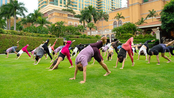 Four Seasons Hotel Macao’s Fit & Fabulous Retreat incorporates yoga sessions into its programme. Four Seasons Hotel Macao’s Fit & Fabulous Retreat incorporates yoga sessions into its programme.