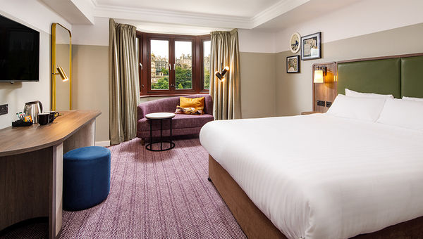 Mount Royal Hotel Edinburgh by The Unlimited Collection boasts an unmatched location in the heart of Scotland’s vibrant capital.