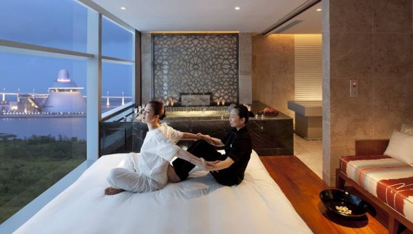 The Spa at Mandarin Oriental Hotel, Macau offers sumptuous treatments built on restorative principles.