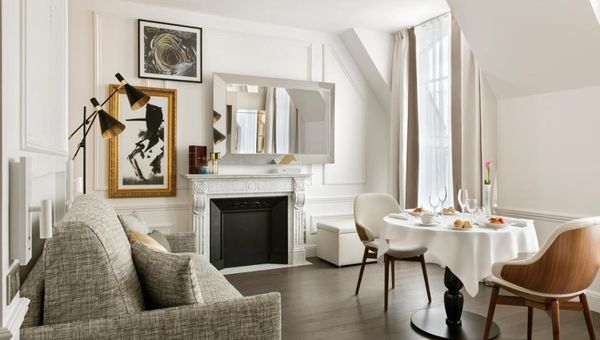 La Clef Champs-Elysées Paris by The Crest Collection sits in the heart of Paris’ 8th arrondissement.