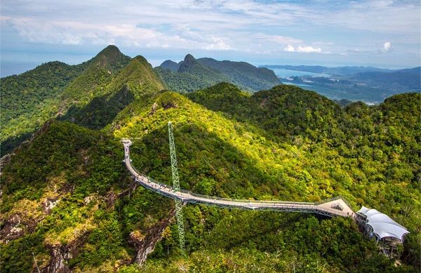 Cruising Into The Best Instagrammable Hotspots