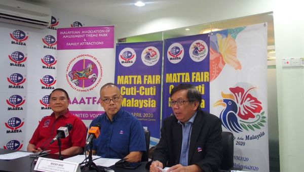 (from left) MAATFA’s Koh with MATTA’s Kho and Phuah talking about the upcoming fair in April. Photo: S.S. YOGA (from left) MAATFA’s Koh with MATTA’s Kho and Phuah talking about the upcoming fair in April. Photo: S.S. YOGA