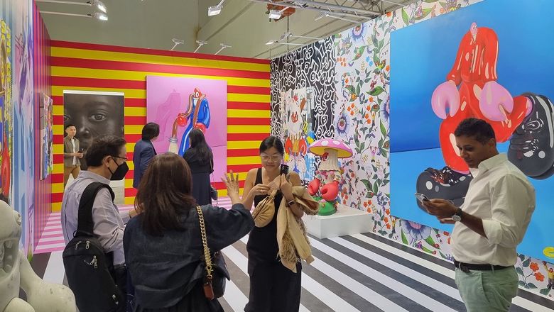 Thousands of VIPs attended the preview day of ART SG, including local and international collectors from Indonesia, Thailand, Philippines, Malaysia, Vietnam, Australia, Japan, Korea, Mainland China, Hong Kong, Taiwan as well as Europe and the US.