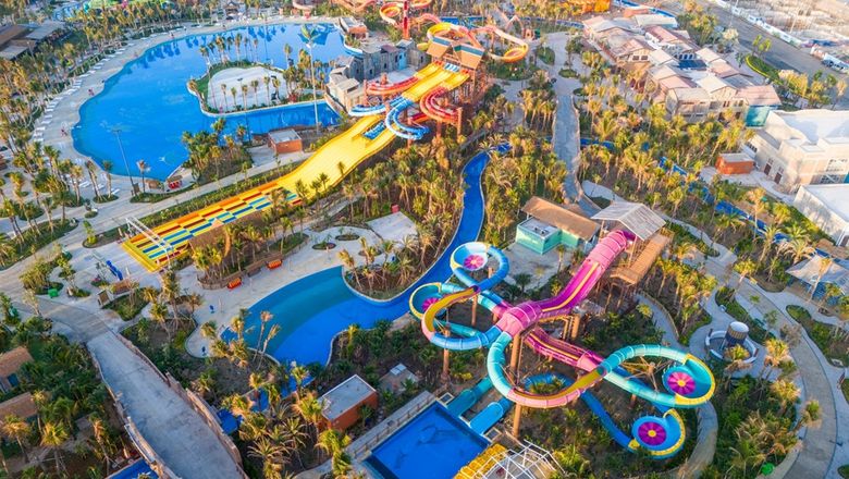 Among Vietnam Sun World’s ecosystem of theme parks, Vũng Tàu houses its largest wave pool at 6,000sqm.