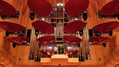 Staging and lighting technicians will share anecdotes of what it’s like to work in the Sydney Opera House.