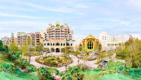 Guests staying at Tokyo DisneySea Fantasy Springs Hotel enjoy early access to Fantasy Springs, including exclusive entry and a 15-minute head start before public opening. Guests staying at Tokyo DisneySea Fantasy Springs Hotel enjoy early access to Fantasy Springs, including exclusive entry and a 15-minute head start before public opening.
