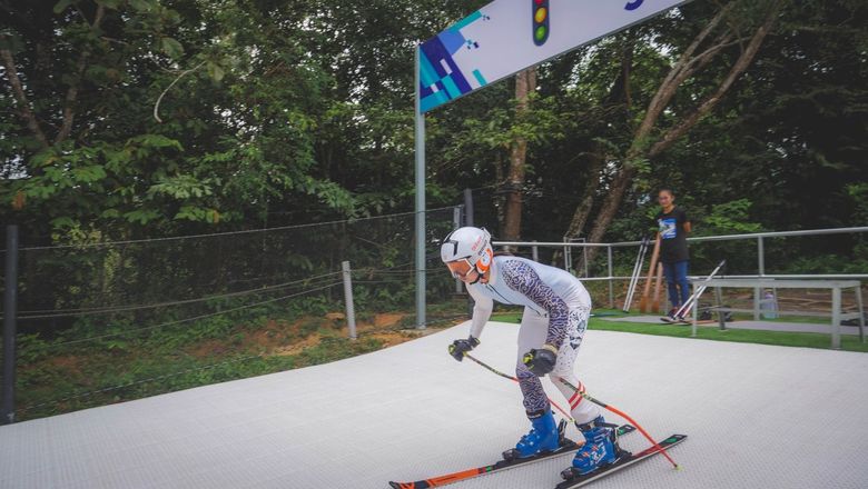 Malaysian Olympic alpine skier, Aruwin Salehhuddin, tests her skills on ESCAPE’S Ski Slope.