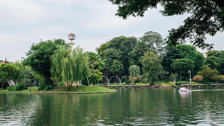 Dusit Zoo is preparing to close on August 31 as it awaits the construction of a new zoo.