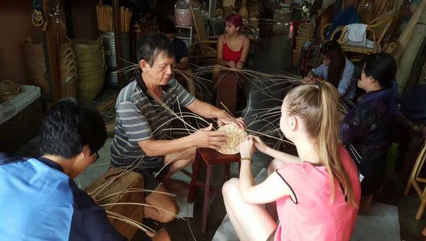 Ideal for eco-conscious travellers, create rattan items like coasters or trays while learning about sustainable properties and cultural significance awt Seang Hin Leong. Ideal for eco-conscious travellers, create rattan items like coasters or trays while learning about sustainable properties and cultural significance awt Seang Hin Leong.