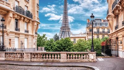 Malaysia Airlines will be launching direct KL-Paris flights in March next year.