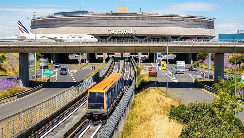 France wants travellers to take the train for short domestic journeys.