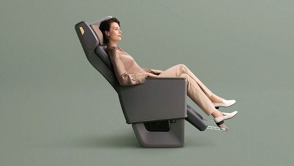 Cathay’s premium economy seats have up to 40 inches of pitch; above the industry average. Cathay’s premium economy seats have up to 40 inches of pitch; above the industry average.