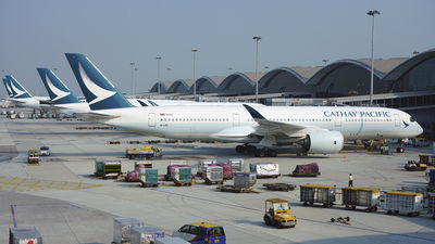 Qatar Airways will sell its stake in Cathay Pacific Airways for US$897 million.