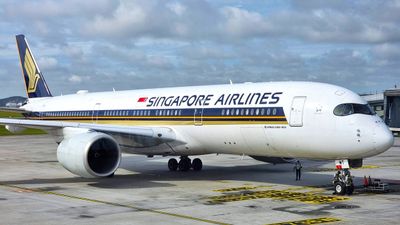 The discounts on Singapore Airlines' and Scoots' tickets will also extend to online platforms.