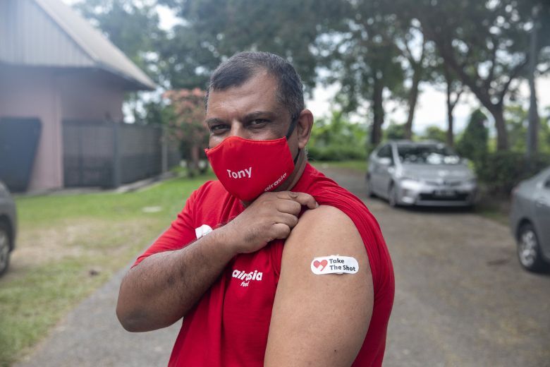 Freshly vaccinated AirAsia group CEO Tony Fernandes offers a jab of hope to the airline industry.