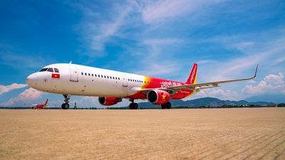 Vietjet's new service between Hanoi and Phuket will include one roundtrip flight per day, with each leg taking approximately three hours.