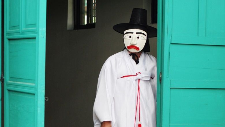 South Korea is seeking to inscribe talchum, a traditional masked dance, on UNESCO’s intangible cultural heritage list.