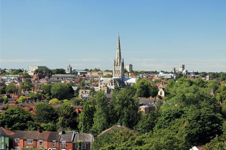 Norwich praised for its fish and chips and its castle.