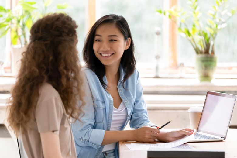 The platform offers online learning modules led by industry and subject matter experts as well as Expedia Group executives.