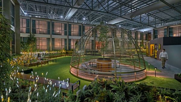 Connect@Changi guests have access to two courtyards, a contactless gym pod and daily meals delivered to their rooms.