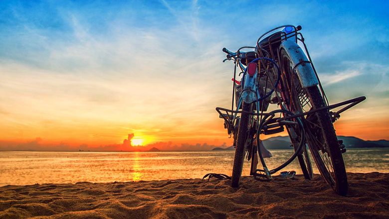 Sunrise at Nha Trang beach