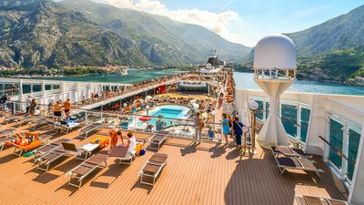 The cruise tourism industry is poised for significant growth, offering abundant opportunities for travel agents.