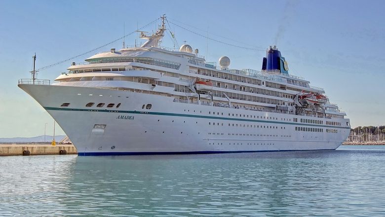 MS Amadea’s arrival brought in over 400 passengers to experience Saudi Arabia's unique offerings.