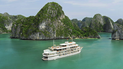 Bhaya Cruises is one of the pioneers of overnight voyages in Vietnam’s Halong Bay.