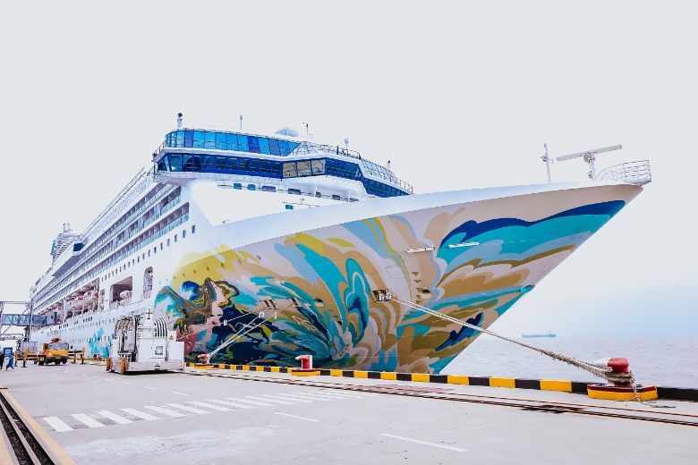 Explorer Dream has been forced to tweak its Australian itinerary due to bad weather.