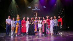 Genting Dream's captain (far left) was also a judge for the Mrs Malaysia Tourism Pageant.