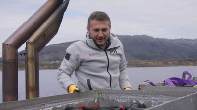 At a secret location north of the Arctic circle, Hurtigruten will submerge thousands of bottles of sparkling wine.