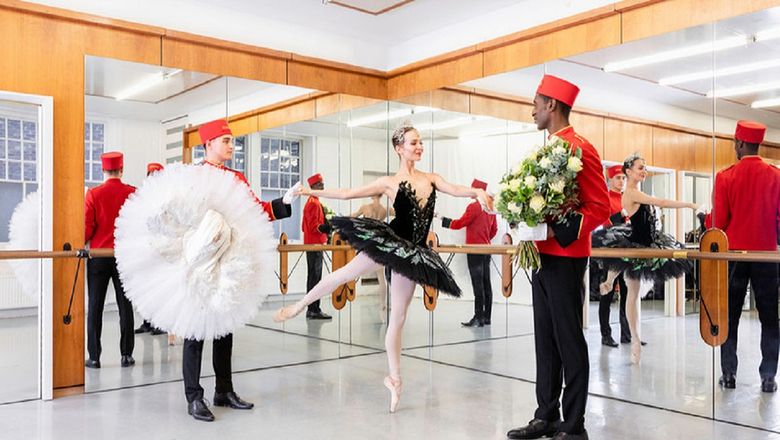 Ballet on-board for Queen Mary 2