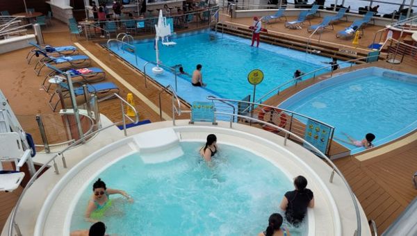 All reservations have to be made on the app, therefore guests are highly recommended to pre-book timings for meals or activities, including time at the pools.