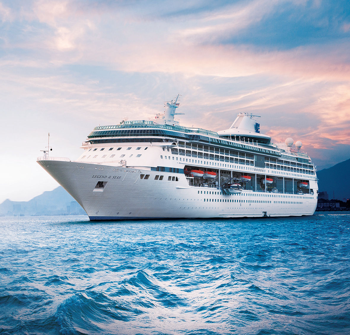 Shanghai sees more cruise passengers