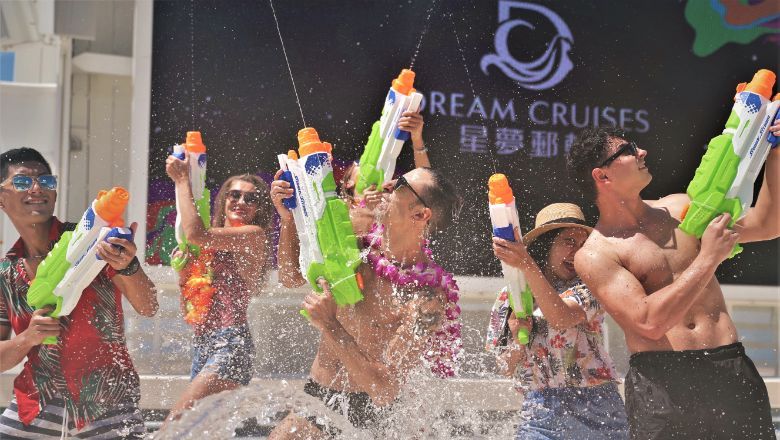 Hallyu K-pop dance classes, local blockbuster movies, tempting variety of authentic cuisines, Muay Thai and even a milder version of the Thailand's New Year's throwing-of-water celebrations will be available on board World Dream.
