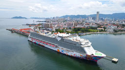 Travel agents looking to tap into Malaysia’s growing cruise market can gain valuable strategies to sell cruises more effectively at CruiseWorld Malaysia 2025.
