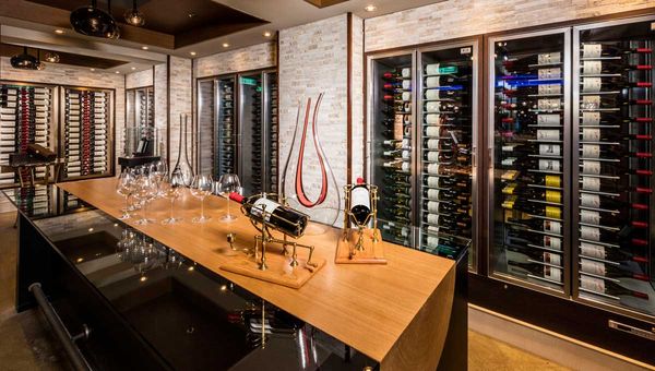 Unwind with a glass (or two) of delectable vintage wines at the Penfolds Wine Vault. Unwind with a glass (or two) of delectable vintage wines at the Penfolds Wine Vault.