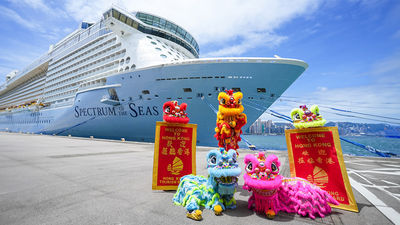 The HKTB organised a lion dance and drums performance at Kai Tak Cruise Terminal to welcome the return of Spectrum of the Seas of Royal Caribbean International to Hong Kong.