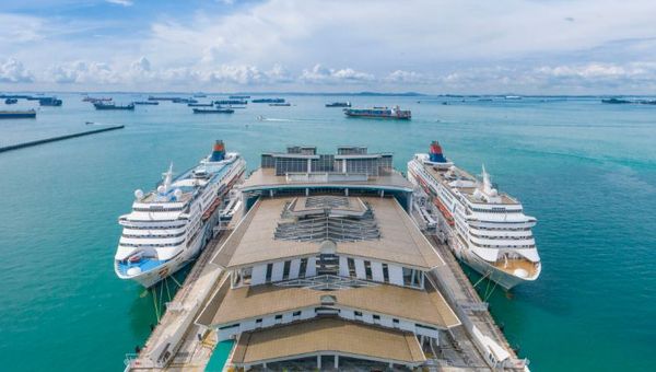 Genting Cruise Lines has enlisted SuperStar Gemini and SuperStar Aquarius to provide temporary onboard accommodations for foreign workers who have recovered from COVID-19. Genting Cruise Lines has enlisted SuperStar Gemini and SuperStar Aquarius to provide temporary onboard accommodations for foreign workers who have recovered from COVID-19.