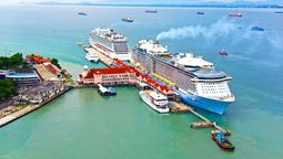 On 5 July 2022, Malaysia's Penang Port welcomed both Resorts World Cruises' Genting Dream and Royal Caribbean's Spectrum of the Seas.