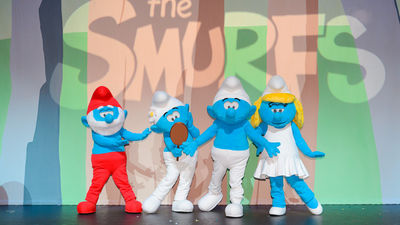 The Smurfs board Genting Dream for a festive holiday cruise with shows, parties and family fun.
