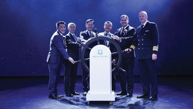 Turning of the ‘Genting Dream Ship Wheel’ to celebrate the tripartite partnership and Genting Dream’s homeporting in Singapore.