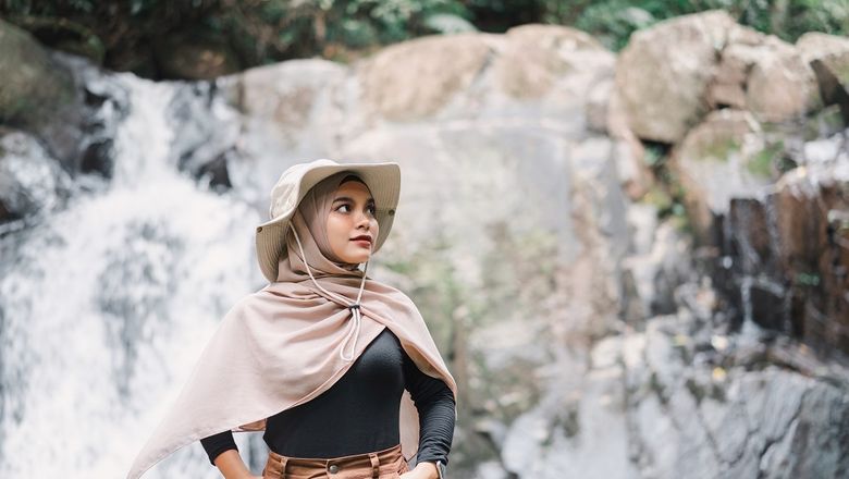 The guide includes a detailed listing of Halal and Muslim-friendly eateries, enabling travellers to indulge in Western Australia's diverse culinary offerings.