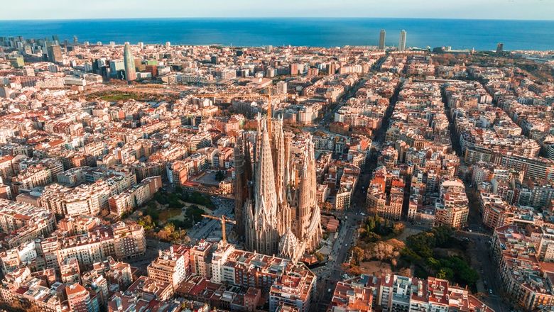 Barcelona plans to halt licences for the more than 10,000 properties approved for short-term rental.