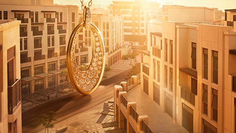The Gold District connects the historic Gold Souk to a modern ecosystem that unites traders, investors, retailers, artisans and customers.