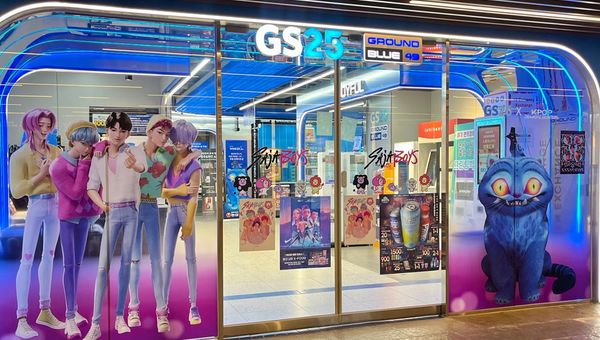 The GS25 convenience store chain said that its KPop Demon Hunters ready-to-eat products sold 800,000 units within two weeks of release in October 2025.