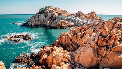 For groups of five or more tourists, the Ulsan government is giving out US$15 daily to subsidise accommodation.