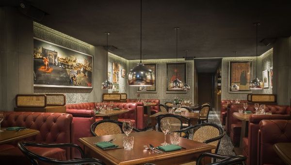 Destination dining Tuscan trattoria Associazione Chianti.