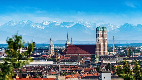 Connectivity to Asia is improving, with Munich now connected to Hong Kong with four-times weekly flights by Cathay Pacific.